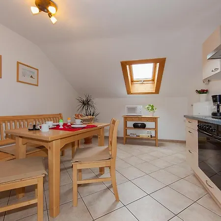 Ferienwohnung Adelia *
